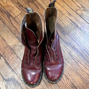 Red Dr. Martens size 7 w